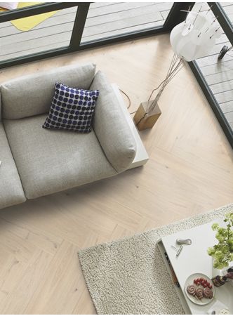 Fiskebensparkett | Meister - Off-White Limed Oak Harmonious 8815